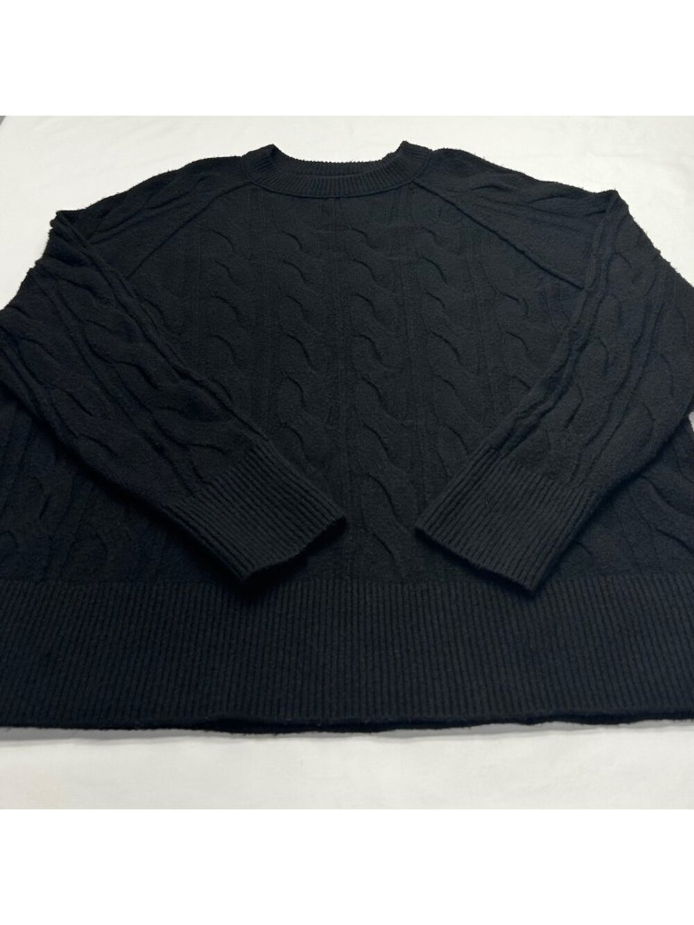 Aerie Black Cable Knit Sweater Women’s M Cozy Pullover Long Sleeve Classic